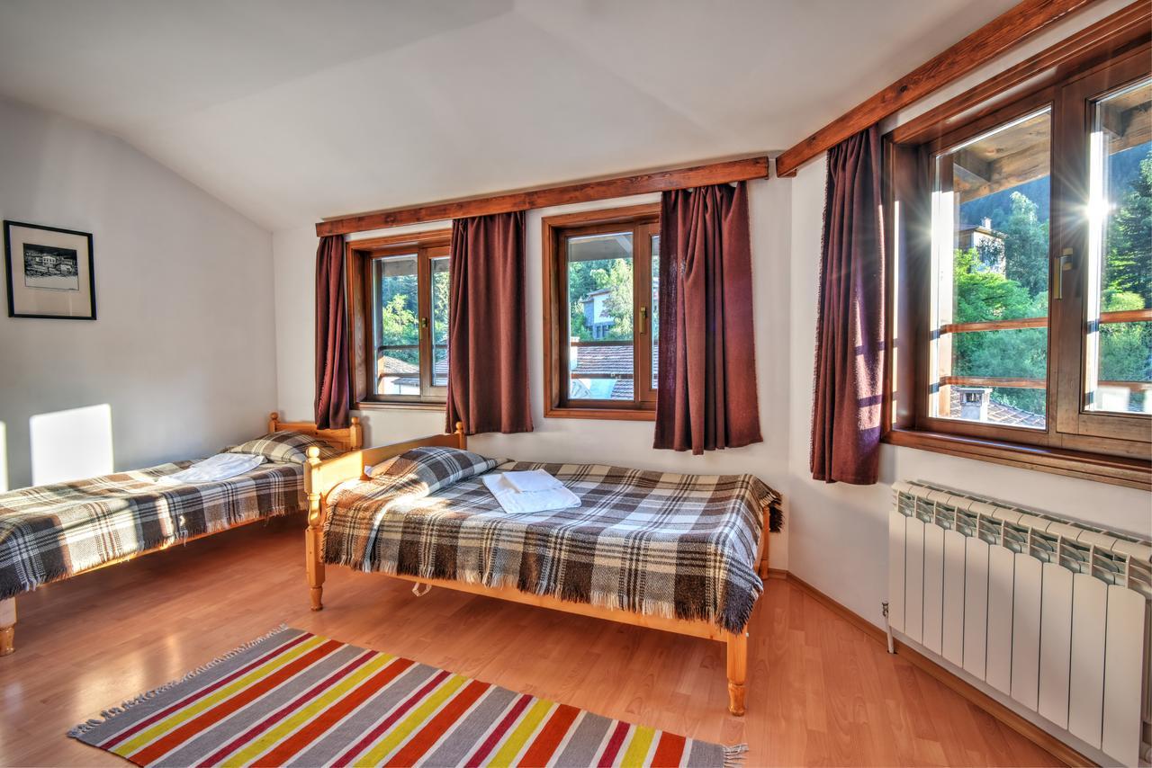 Hotel Kalina Shiroka Lŭka Exteriör bild