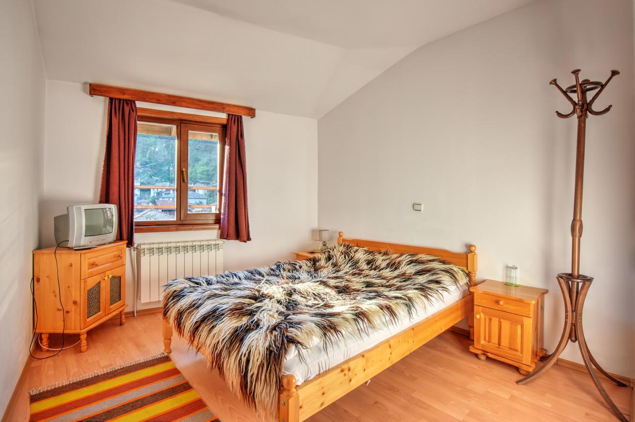 Hotel Kalina Shiroka Lŭka Exteriör bild